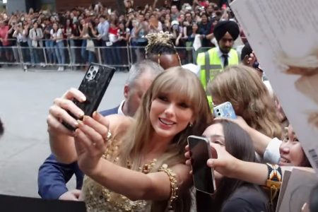 Taylor Swift at 2022 Toronto International Film Festival Red Carpet